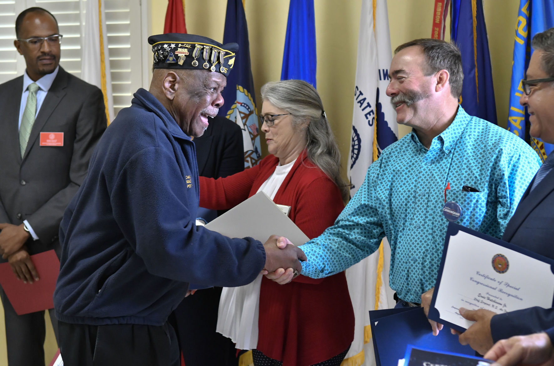 081518 Carbajal veterans 17.jpg